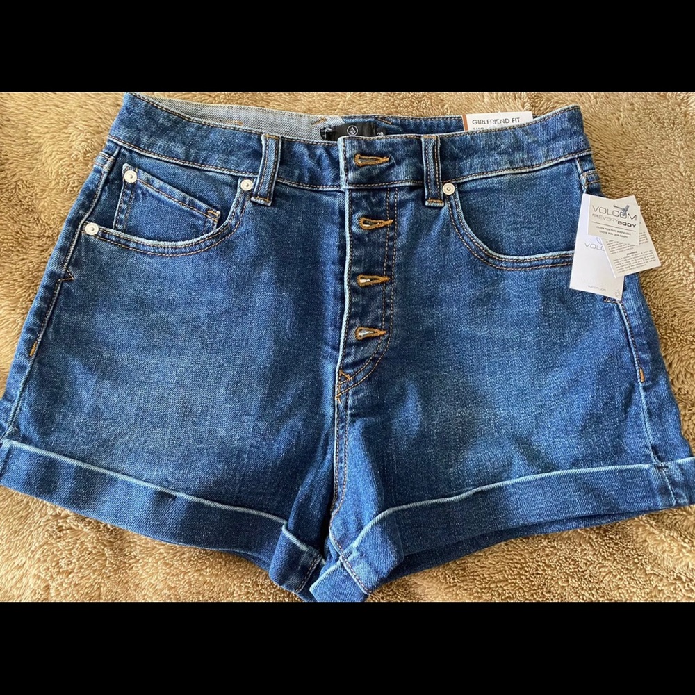 Volcom Denim High Rise Shorts, Size 28, NWT!!